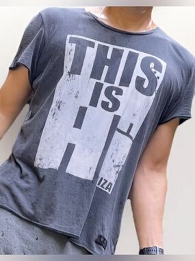 This Is Hi Printed Men Size M Cotton Blend Grey Graphic T-Shirt Short Sleeve Tee